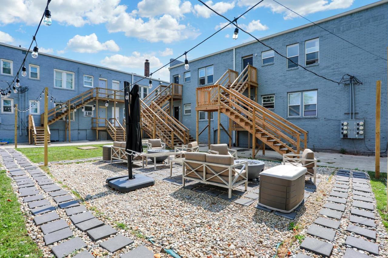 The Village Downtown West Indianapolis Exterior foto